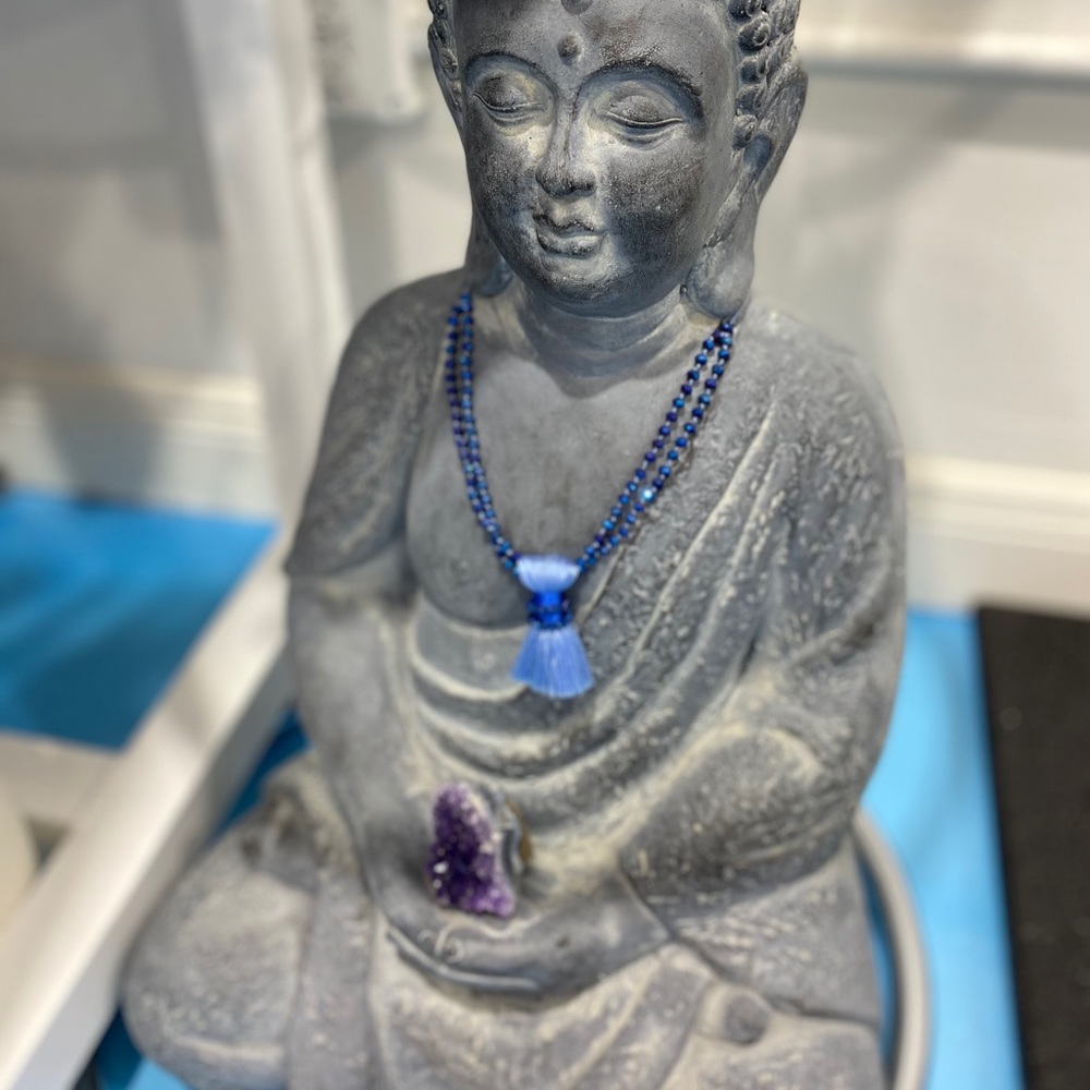 Beautiful necklaces - Picture 3 of 3